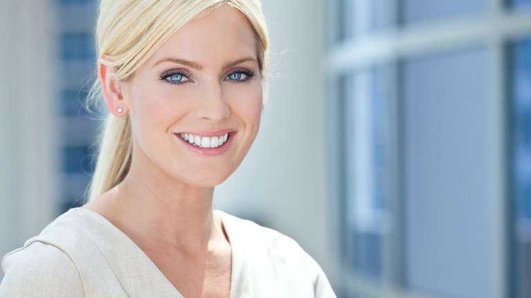 How Much Does Teeth Whitening Cost