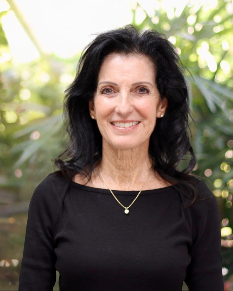 Business administrator at dentist in Brandon, FL